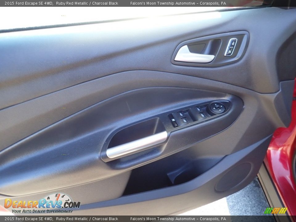 2015 Ford Escape SE 4WD Ruby Red Metallic / Charcoal Black Photo #19