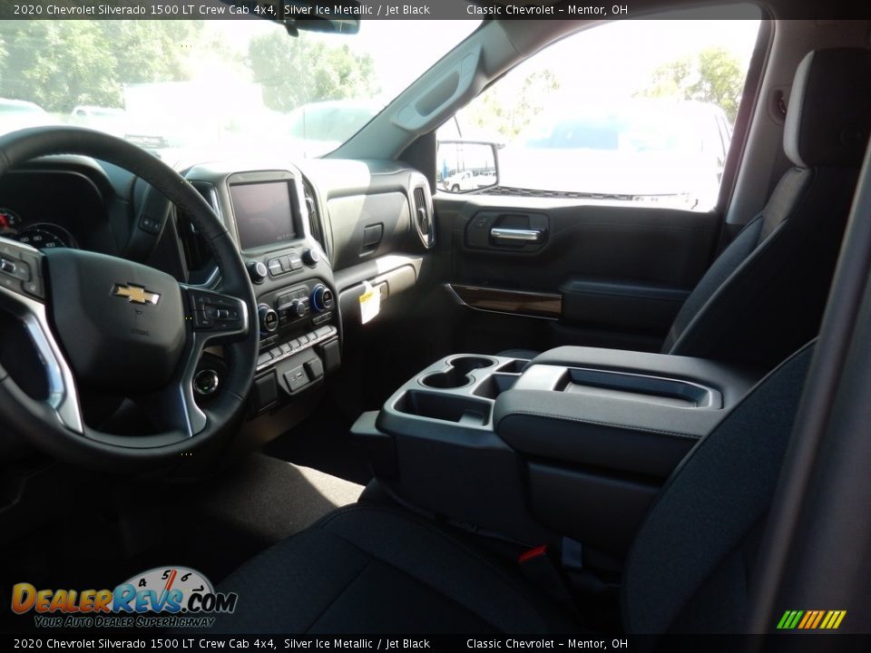 2020 Chevrolet Silverado 1500 LT Crew Cab 4x4 Silver Ice Metallic / Jet Black Photo #7