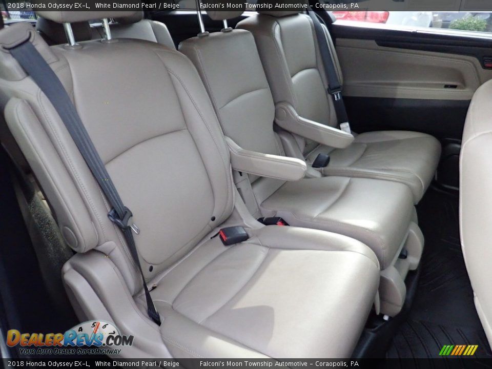 2018 Honda Odyssey EX-L White Diamond Pearl / Beige Photo #14