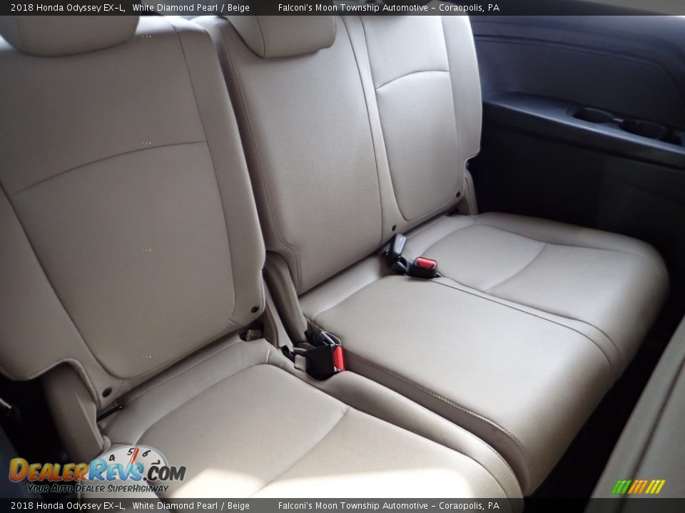 2018 Honda Odyssey EX-L White Diamond Pearl / Beige Photo #15