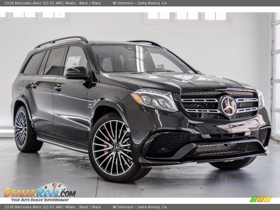 Front 3/4 View of 2018 Mercedes-Benz GLS 63 AMG 4Matic Photo #12