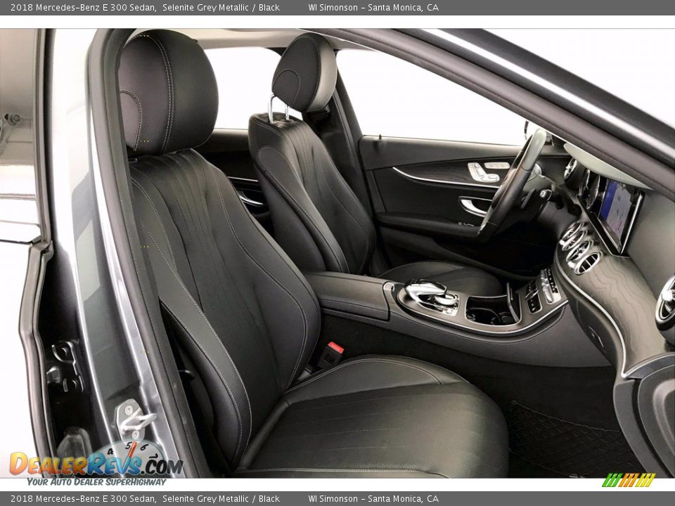 2018 Mercedes-Benz E 300 Sedan Selenite Grey Metallic / Black Photo #6