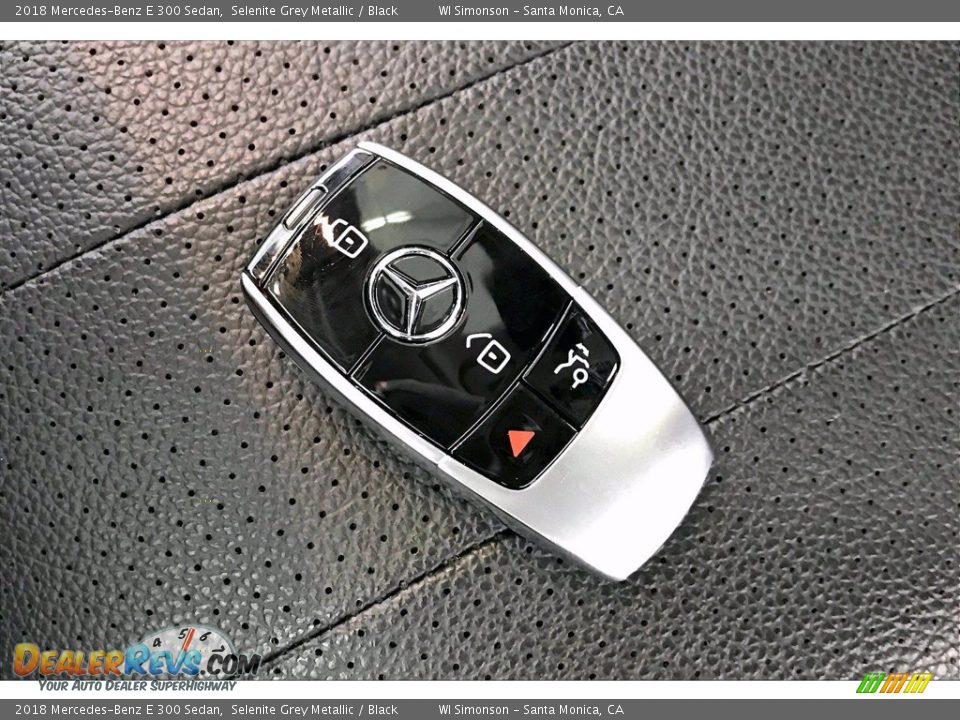 2018 Mercedes-Benz E 300 Sedan Selenite Grey Metallic / Black Photo #11