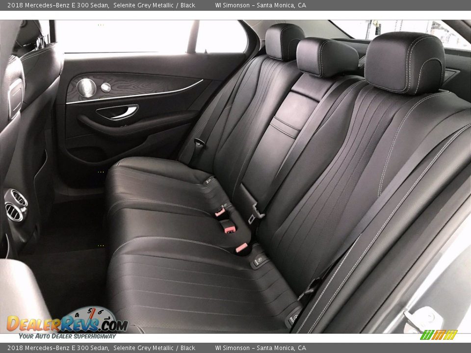 2018 Mercedes-Benz E 300 Sedan Selenite Grey Metallic / Black Photo #15