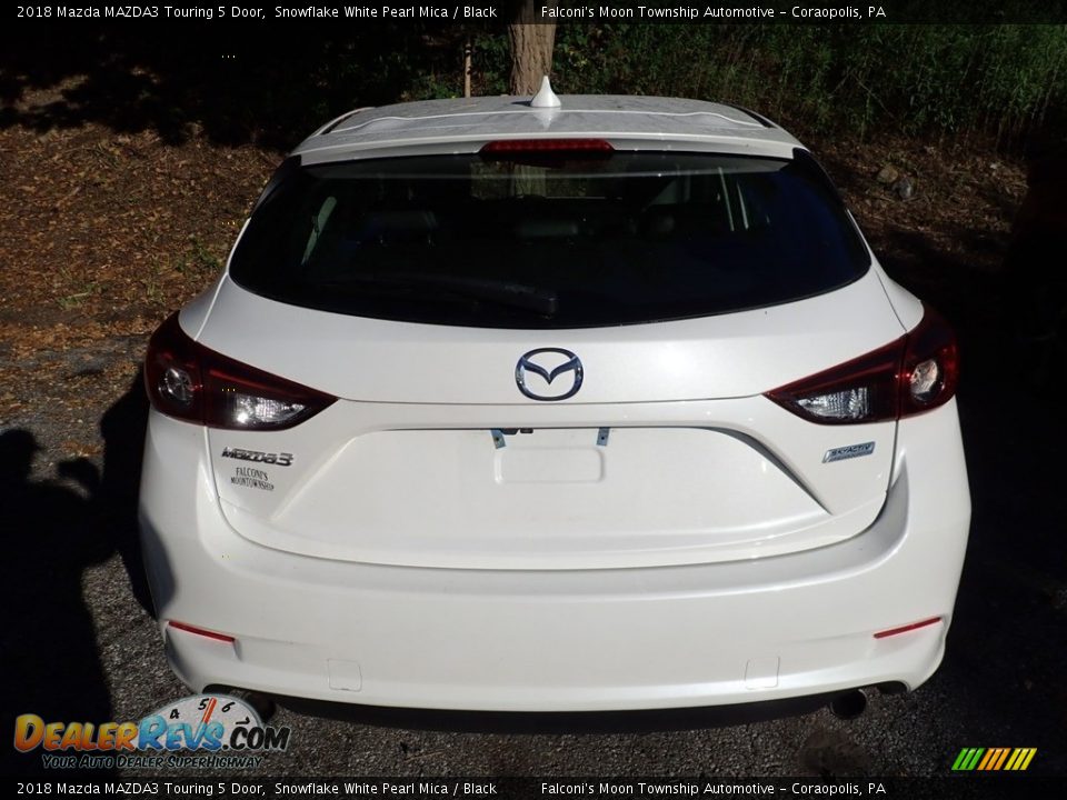 2018 Mazda MAZDA3 Touring 5 Door Snowflake White Pearl Mica / Black Photo #3
