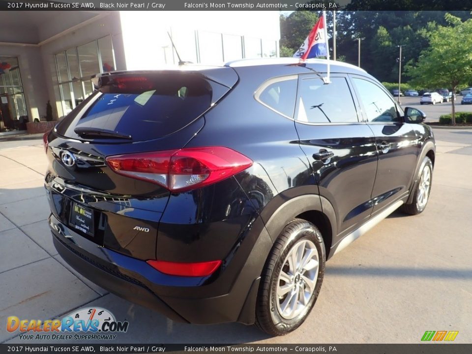 2017 Hyundai Tucson SE AWD Black Noir Pearl / Gray Photo #2