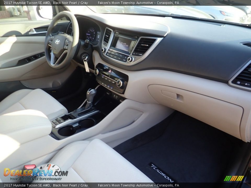 2017 Hyundai Tucson SE AWD Black Noir Pearl / Gray Photo #12