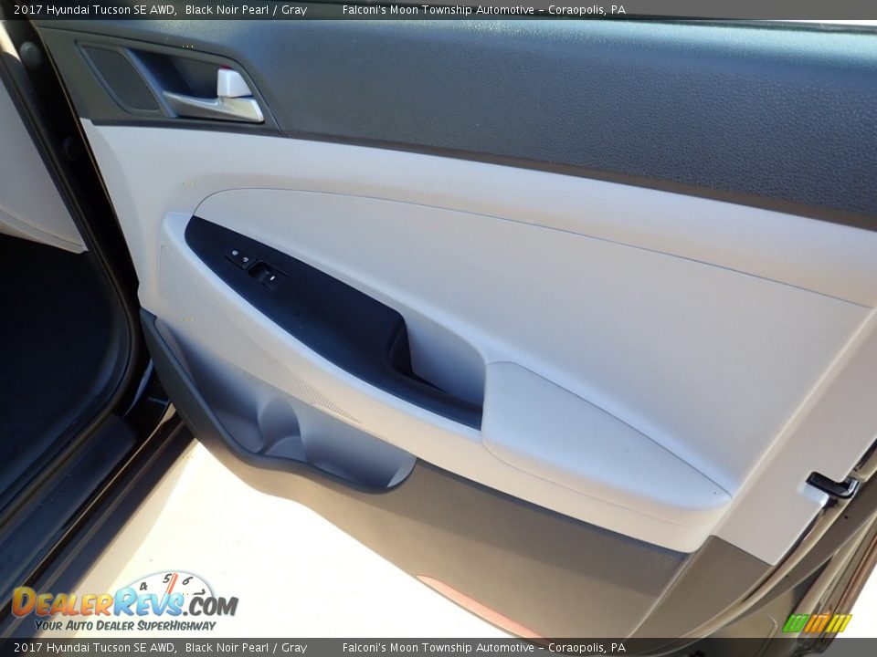 2017 Hyundai Tucson SE AWD Black Noir Pearl / Gray Photo #13