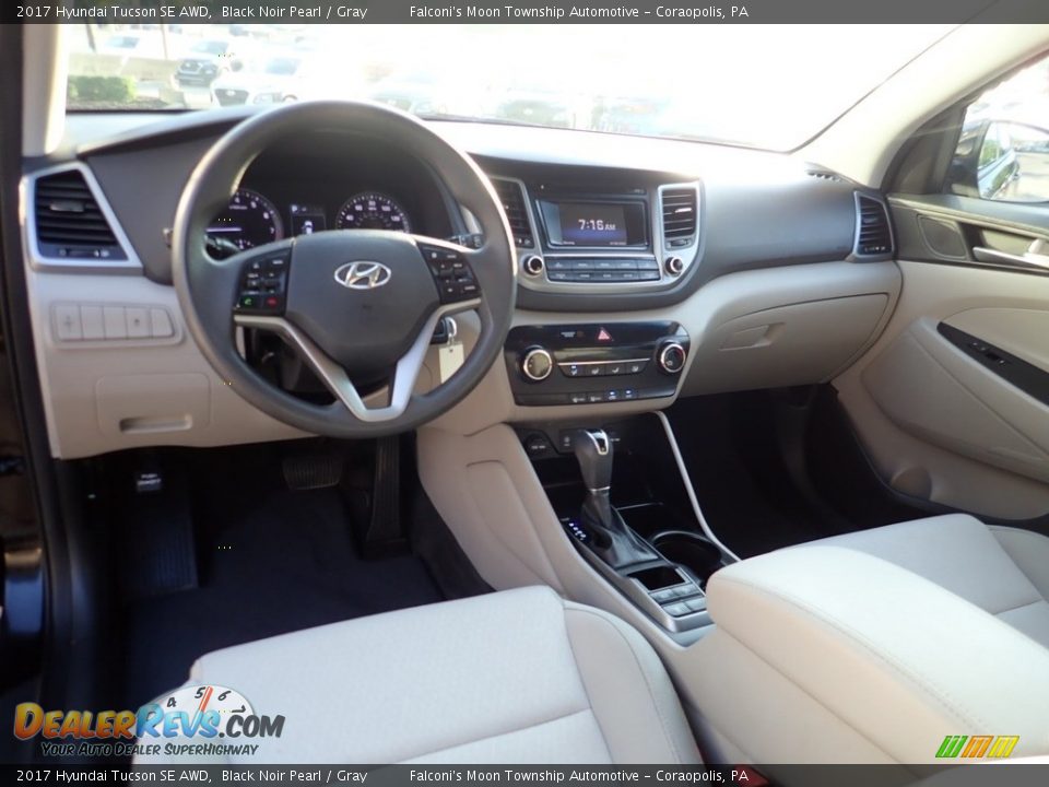 2017 Hyundai Tucson SE AWD Black Noir Pearl / Gray Photo #17