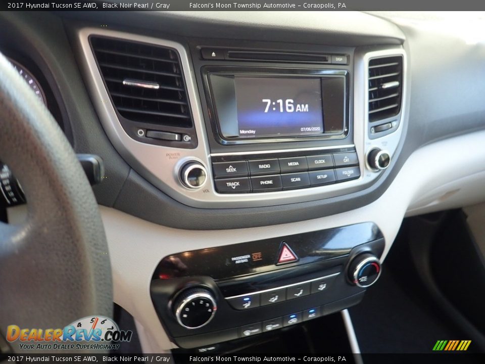 2017 Hyundai Tucson SE AWD Black Noir Pearl / Gray Photo #22