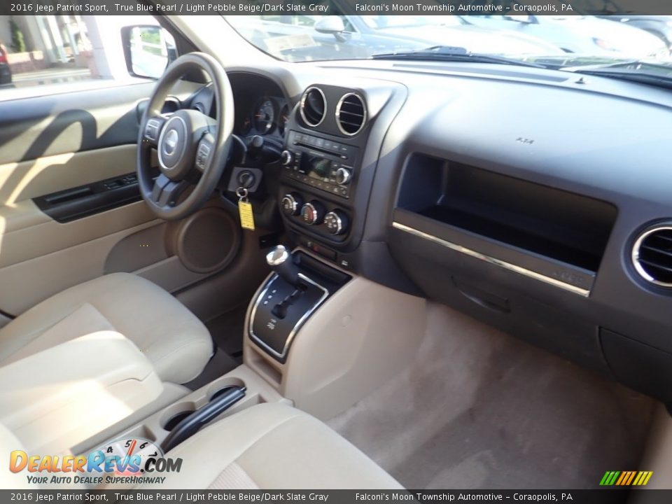 2016 Jeep Patriot Sport True Blue Pearl / Light Pebble Beige/Dark Slate Gray Photo #12