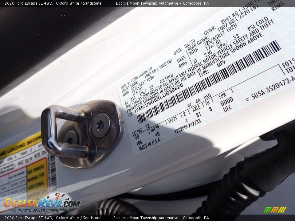 2020 Ford Escape SE 4WD Oxford White / Sandstone Photo #12