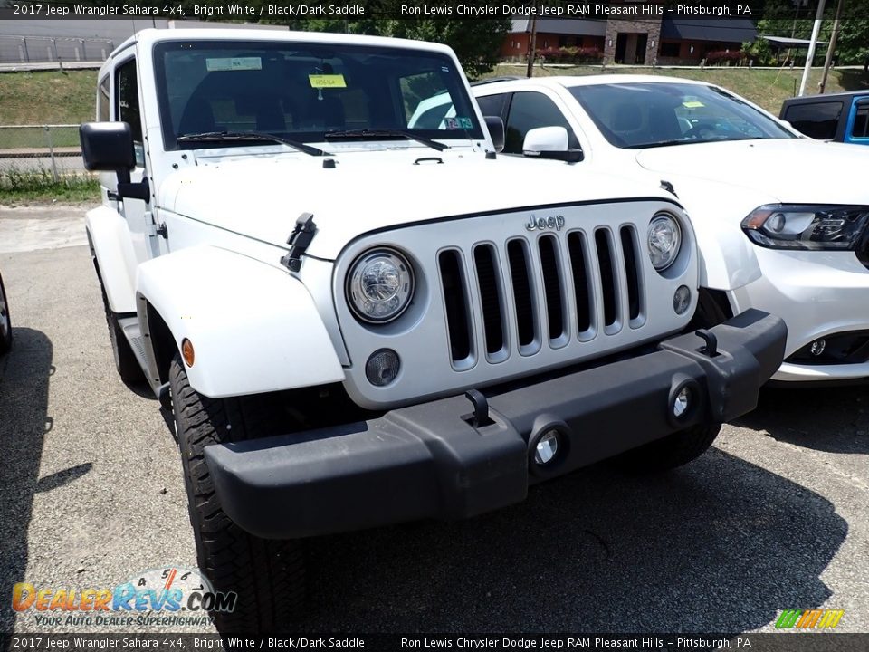 2017 Jeep Wrangler Sahara 4x4 Bright White / Black/Dark Saddle Photo #5