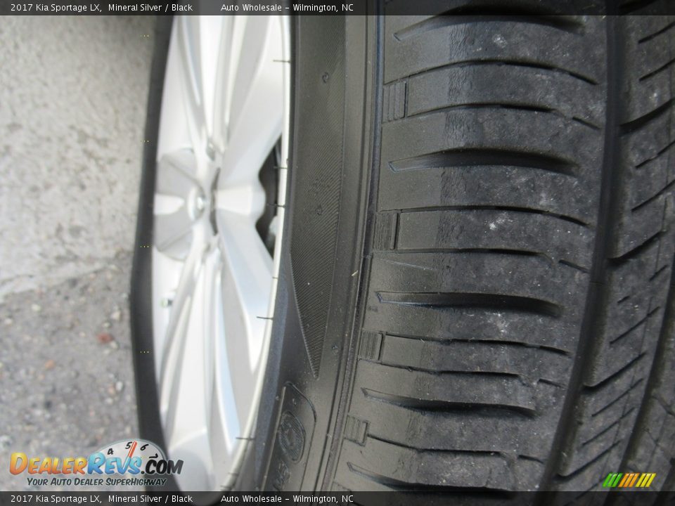 2017 Kia Sportage LX Mineral Silver / Black Photo #10