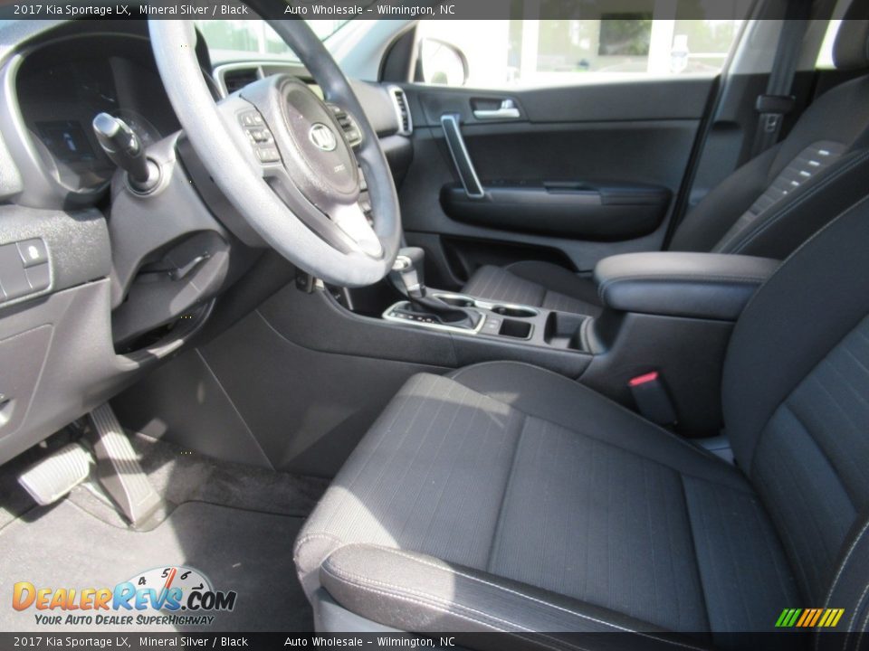 2017 Kia Sportage LX Mineral Silver / Black Photo #11