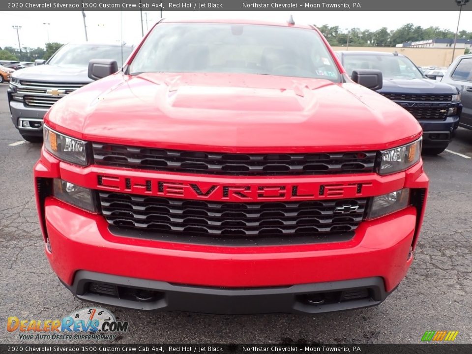 2020 Chevrolet Silverado 1500 Custom Crew Cab 4x4 Red Hot / Jet Black Photo #7