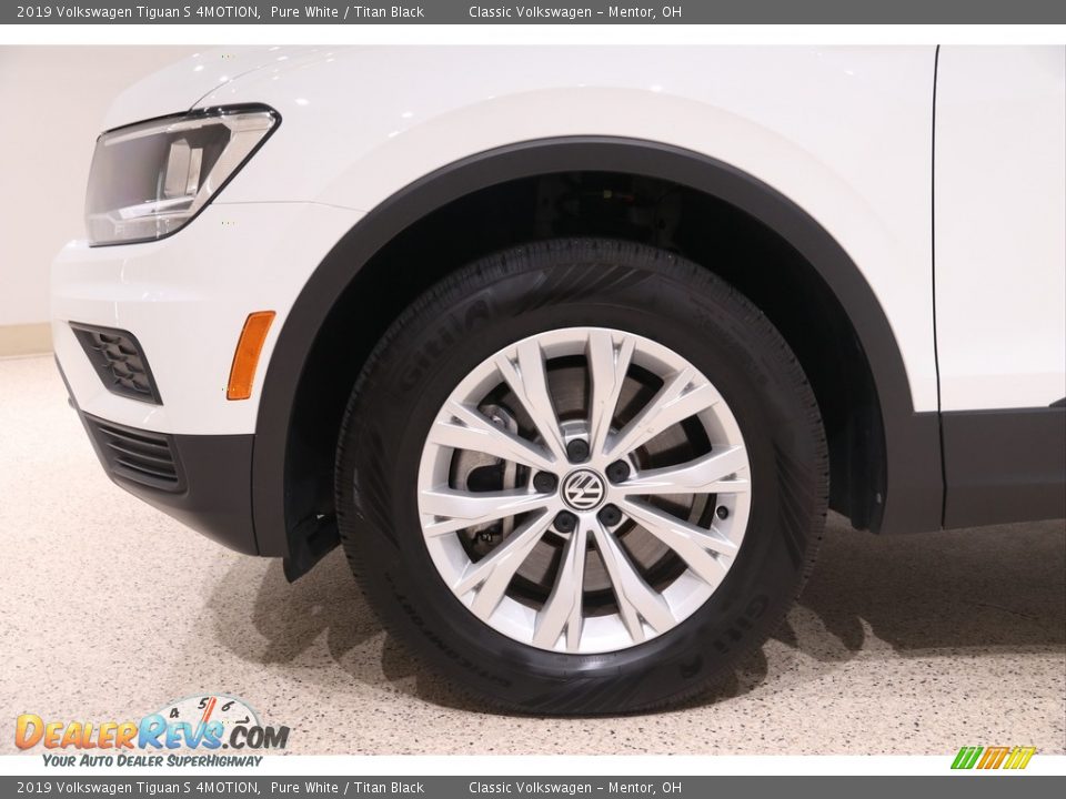2019 Volkswagen Tiguan S 4MOTION Pure White / Titan Black Photo #22