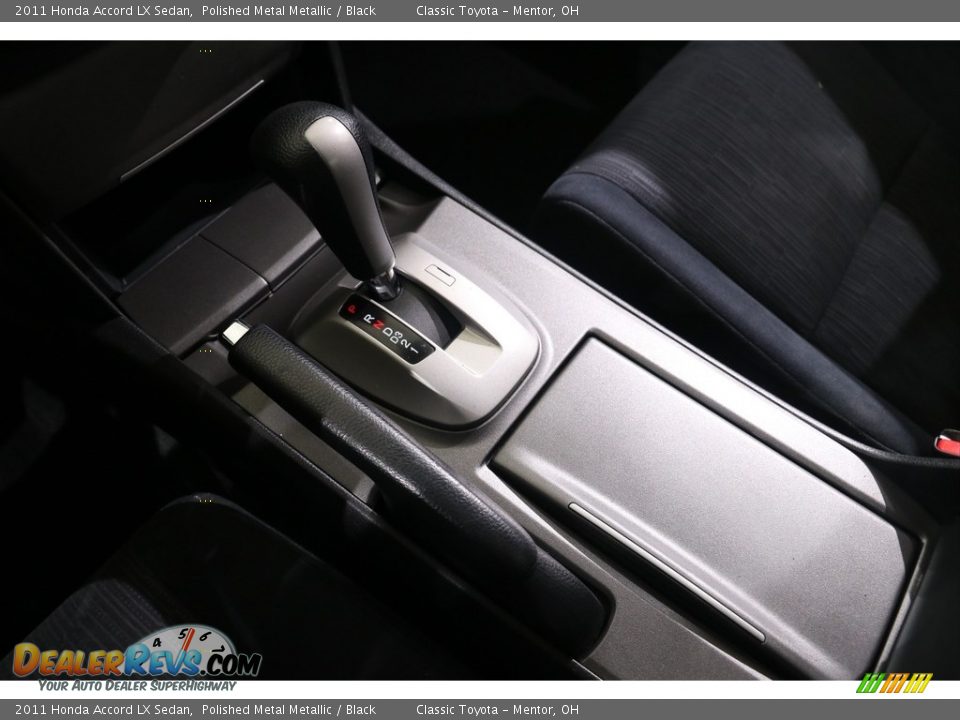 2011 Honda Accord LX Sedan Polished Metal Metallic / Black Photo #11