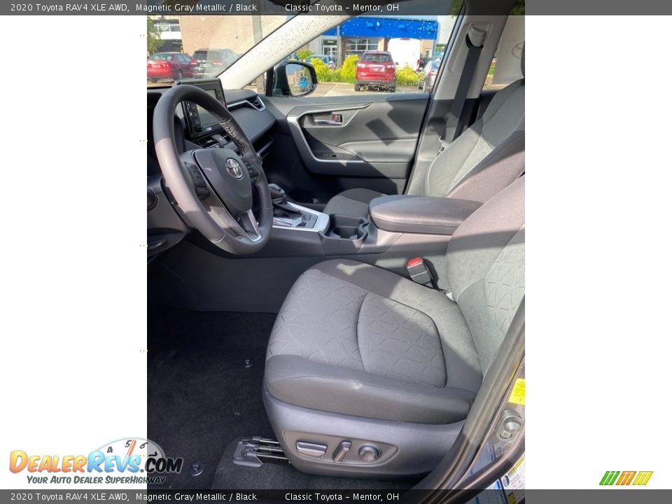 2020 Toyota RAV4 XLE AWD Magnetic Gray Metallic / Black Photo #2