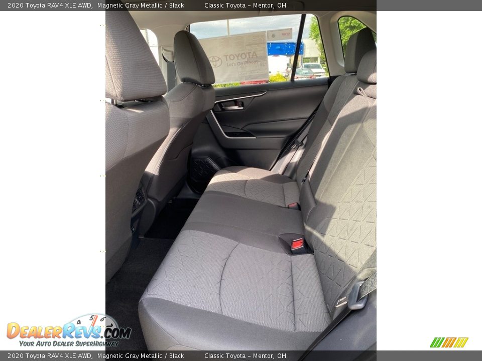 2020 Toyota RAV4 XLE AWD Magnetic Gray Metallic / Black Photo #3