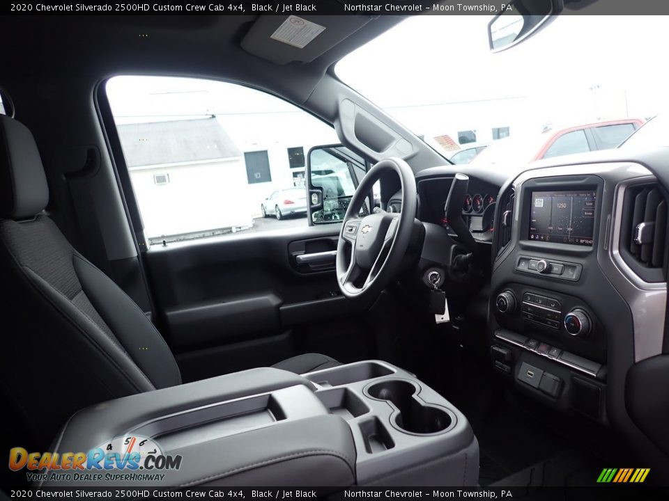 2020 Chevrolet Silverado 2500HD Custom Crew Cab 4x4 Black / Jet Black Photo #11