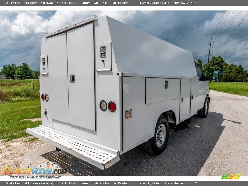 2014 Chevrolet Express Cutaway 3500 Utility Van Summit White / Medium Pewter Photo #4