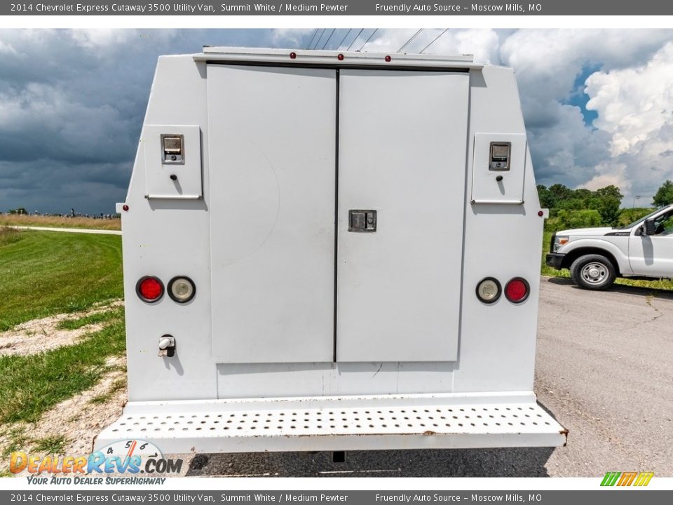 2014 Chevrolet Express Cutaway 3500 Utility Van Summit White / Medium Pewter Photo #5