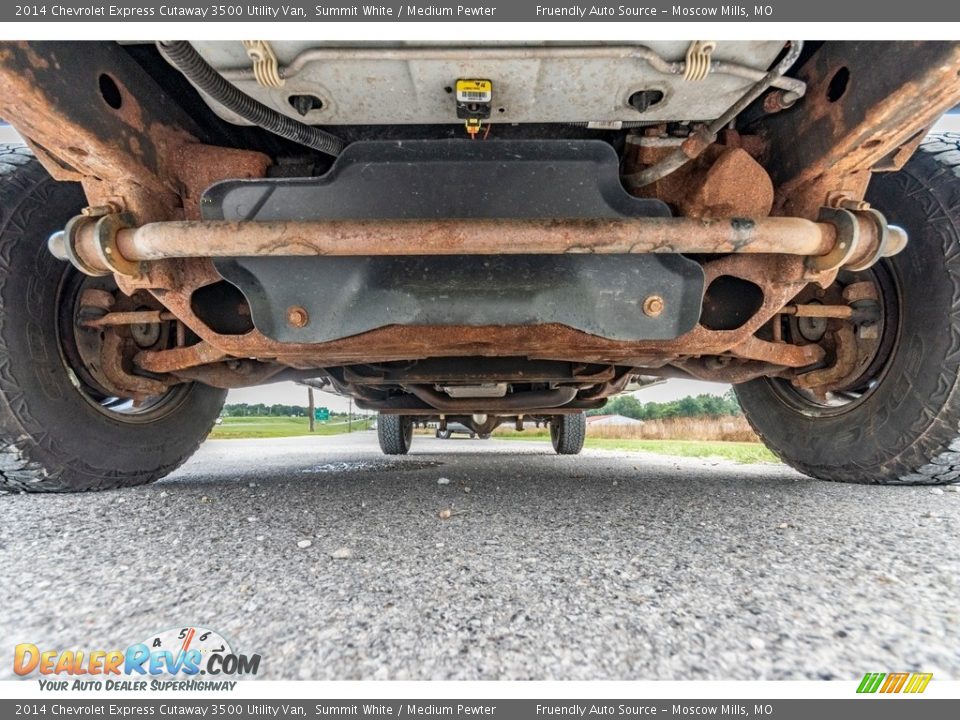 Undercarriage of 2014 Chevrolet Express Cutaway 3500 Utility Van Photo #10