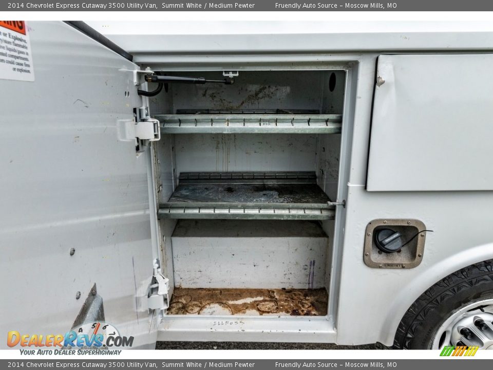2014 Chevrolet Express Cutaway 3500 Utility Van Summit White / Medium Pewter Photo #23