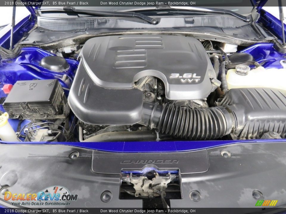 2018 Dodge Charger SXT B5 Blue Pearl / Black Photo #7