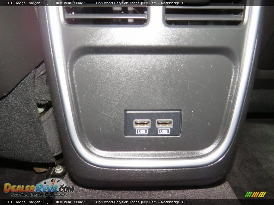 2018 Dodge Charger SXT B5 Blue Pearl / Black Photo #25