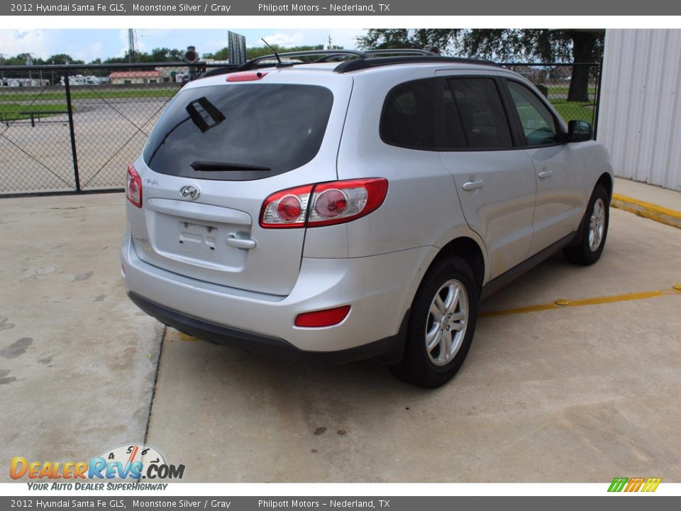 2012 Hyundai Santa Fe GLS Moonstone Silver / Gray Photo #8