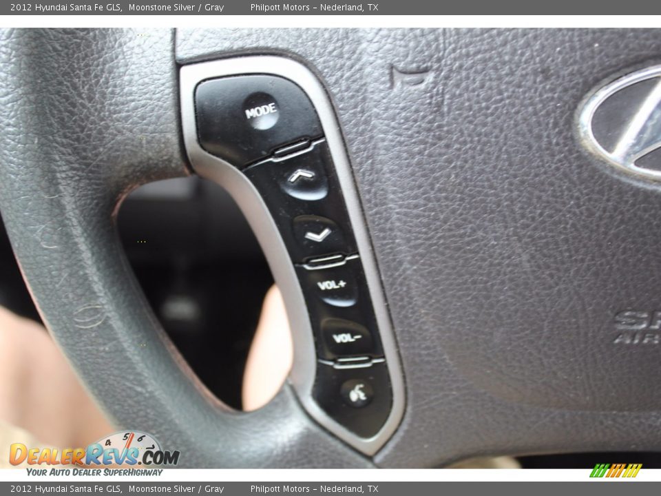 2012 Hyundai Santa Fe GLS Moonstone Silver / Gray Photo #11