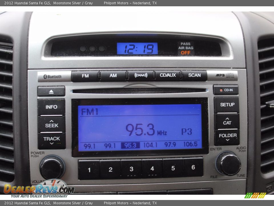 2012 Hyundai Santa Fe GLS Moonstone Silver / Gray Photo #15