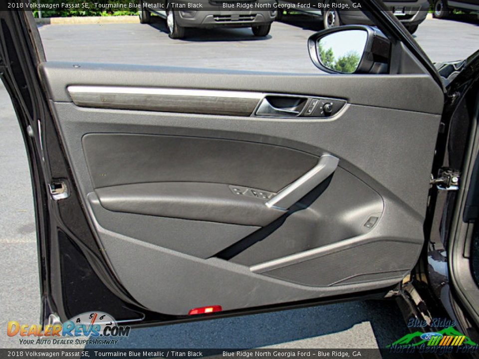 2018 Volkswagen Passat SE Tourmaline Blue Metallic / Titan Black Photo #10