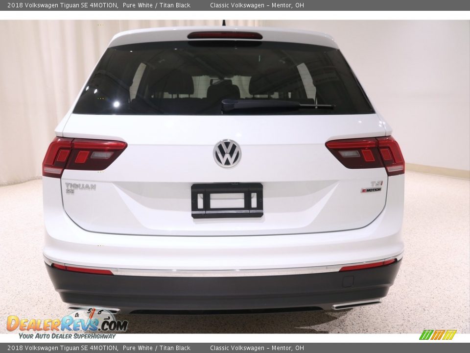 2018 Volkswagen Tiguan SE 4MOTION Pure White / Titan Black Photo #21