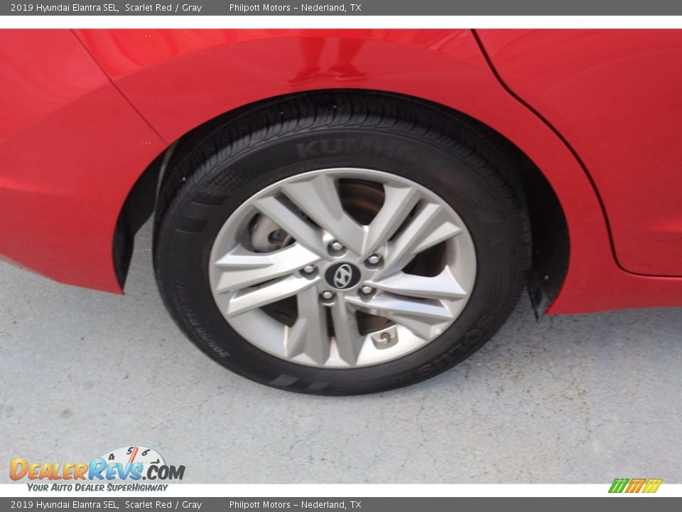2019 Hyundai Elantra SEL Scarlet Red / Gray Photo #11