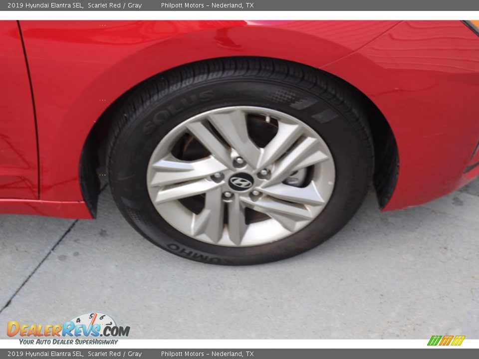 2019 Hyundai Elantra SEL Scarlet Red / Gray Photo #12