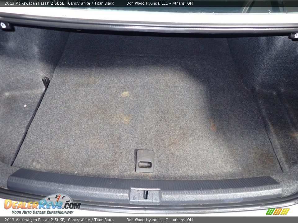 2013 Volkswagen Passat 2.5L SE Candy White / Titan Black Photo #13