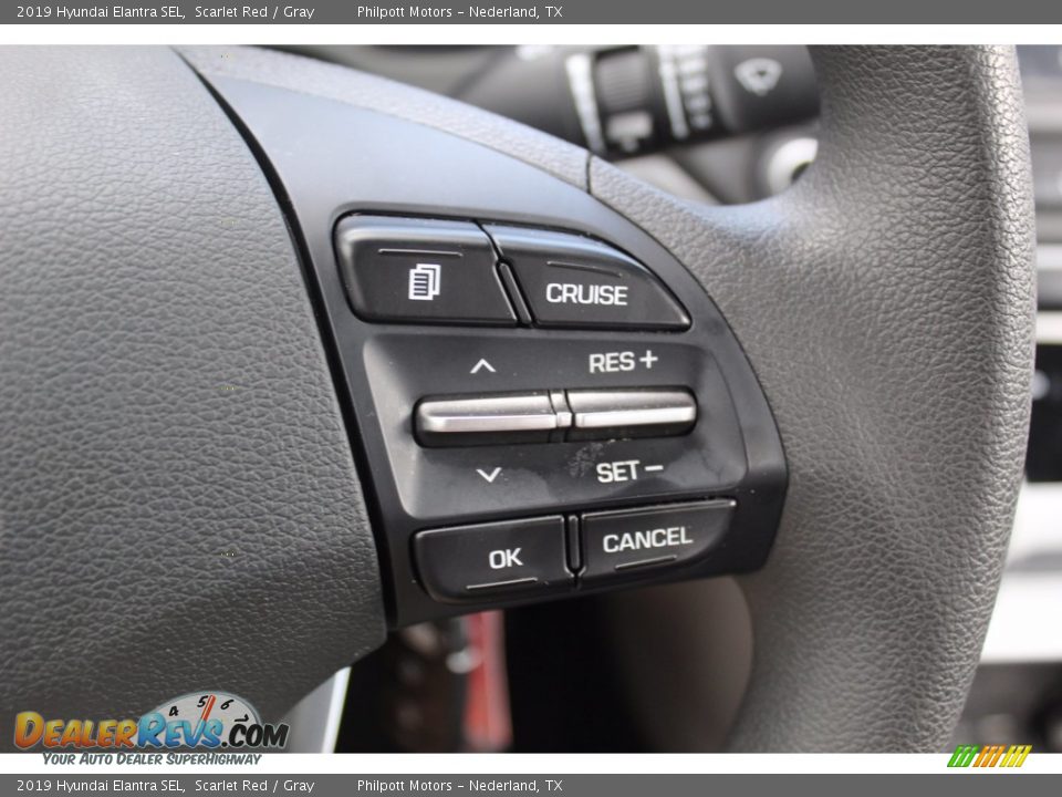 2019 Hyundai Elantra SEL Scarlet Red / Gray Photo #17