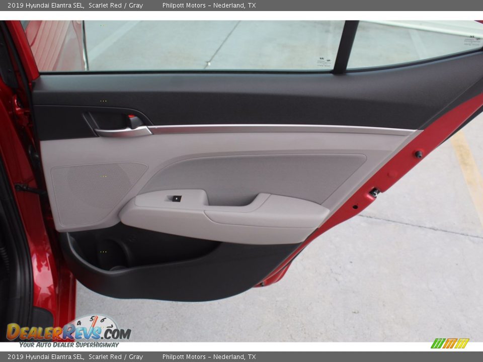 2019 Hyundai Elantra SEL Scarlet Red / Gray Photo #28