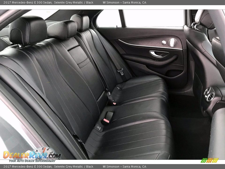2017 Mercedes-Benz E 300 Sedan Selenite Grey Metallic / Black Photo #13