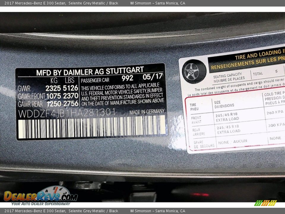 2017 Mercedes-Benz E 300 Sedan Selenite Grey Metallic / Black Photo #24