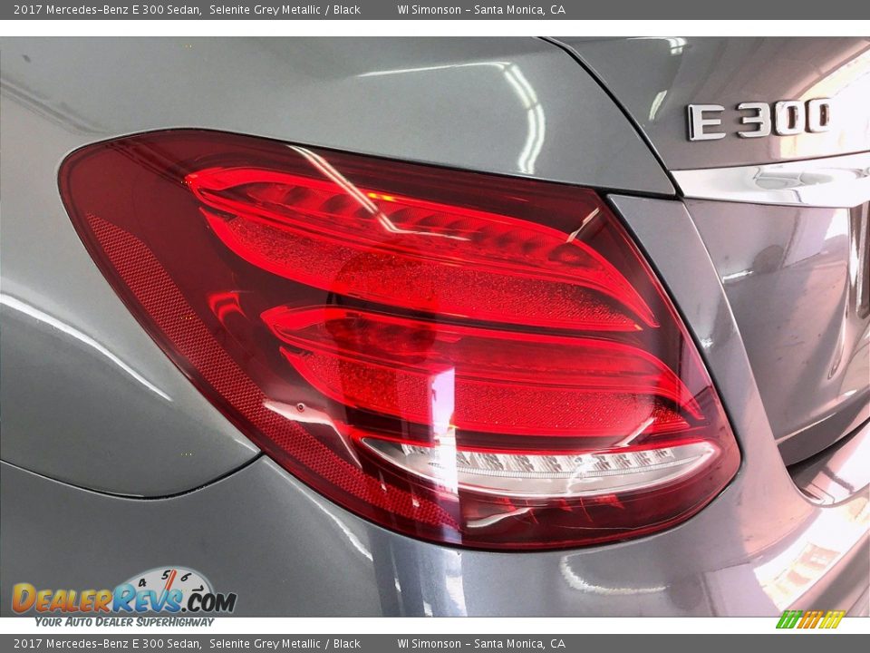 2017 Mercedes-Benz E 300 Sedan Selenite Grey Metallic / Black Photo #26