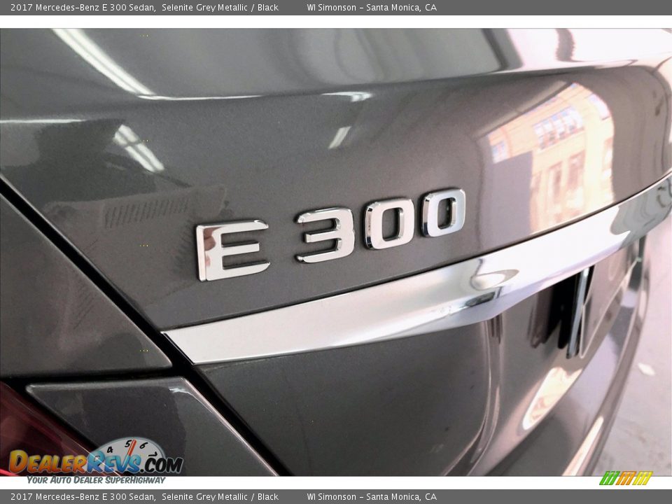 2017 Mercedes-Benz E 300 Sedan Selenite Grey Metallic / Black Photo #27