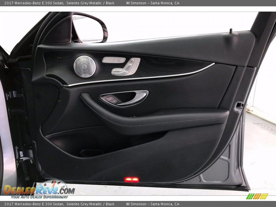 2017 Mercedes-Benz E 300 Sedan Selenite Grey Metallic / Black Photo #30