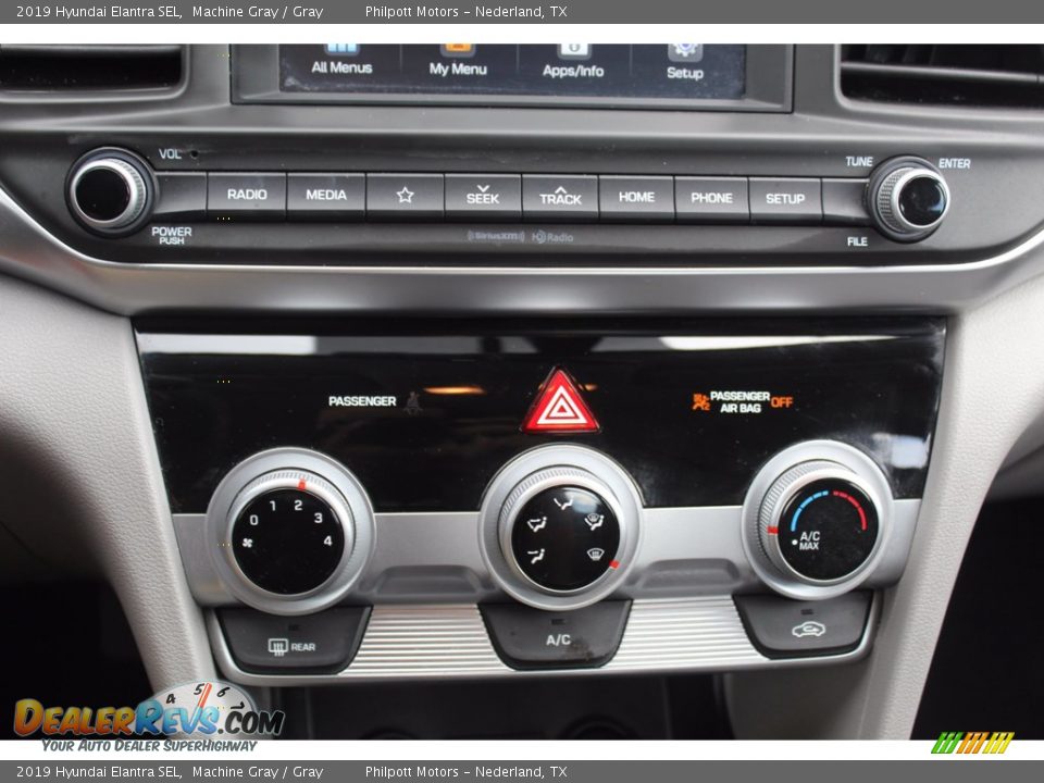 2019 Hyundai Elantra SEL Machine Gray / Gray Photo #18