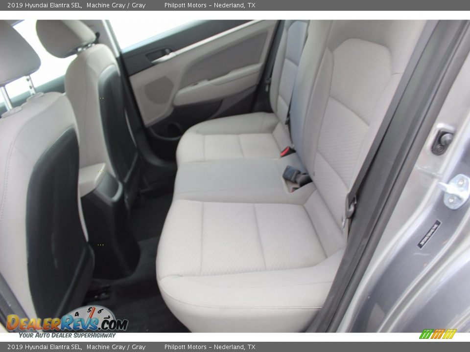 2019 Hyundai Elantra SEL Machine Gray / Gray Photo #21