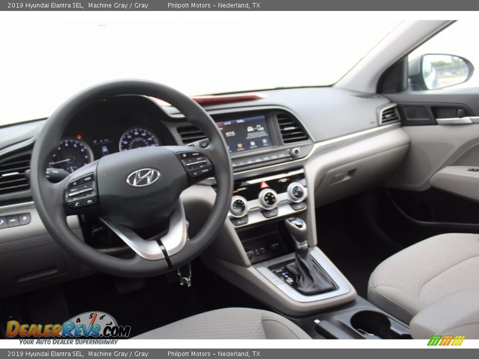 2019 Hyundai Elantra SEL Machine Gray / Gray Photo #22