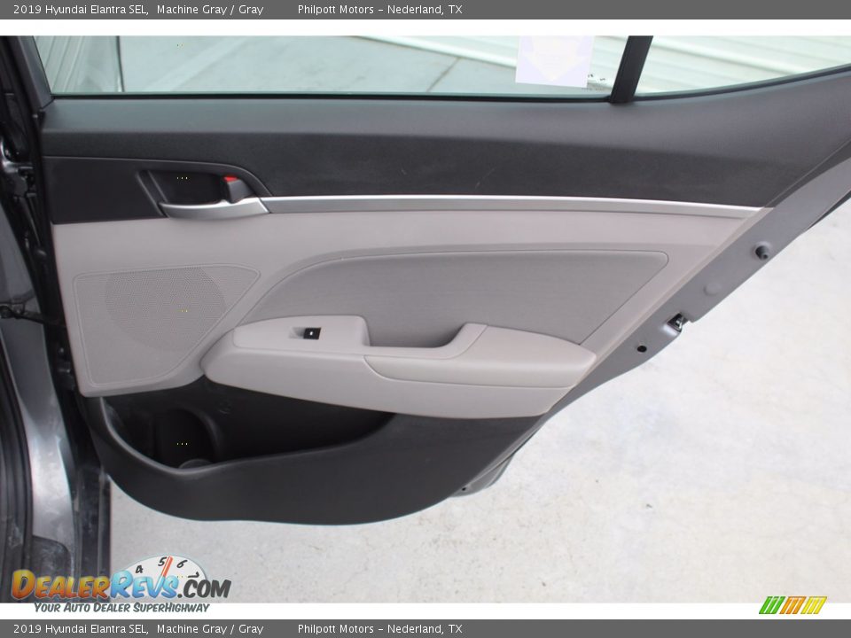 2019 Hyundai Elantra SEL Machine Gray / Gray Photo #25